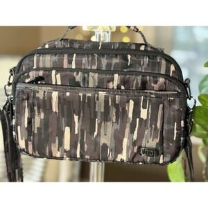 Lug Scoop Crossbody Bag Purse Several Pockets Camo Travel 11x7x4 Hiking Carry On